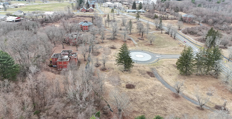 https://www.massdevelopment.com/assets/portfolio/available-properties/Carriage-Grove-Industrial.jpg